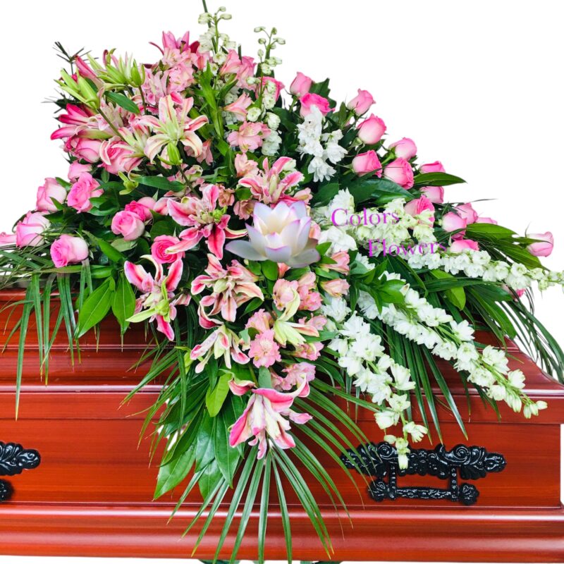 FU-027  Cubrecaja en Rosas Lírios Bocas de Dragón